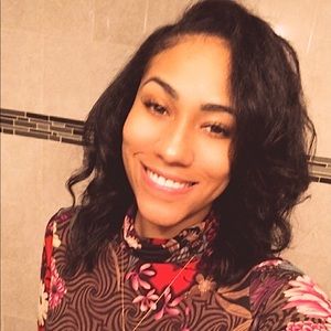 Meet your Posher, Imani